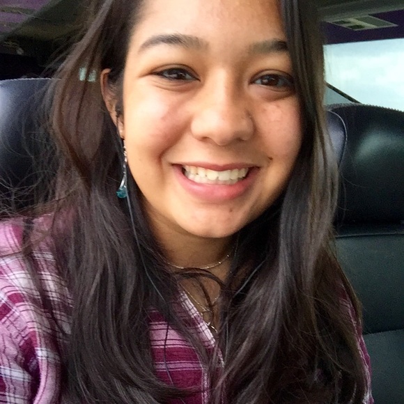 Meet your Posher, Ammarah - Picture 2 of 2